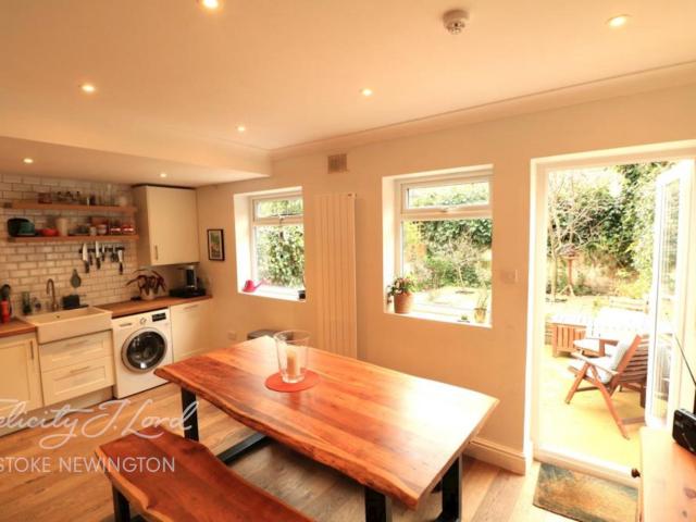 apartment for rent in Evering Road, Stoke Newington, N16