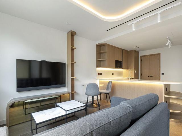 apartment for rent in Fareham Street, Soho