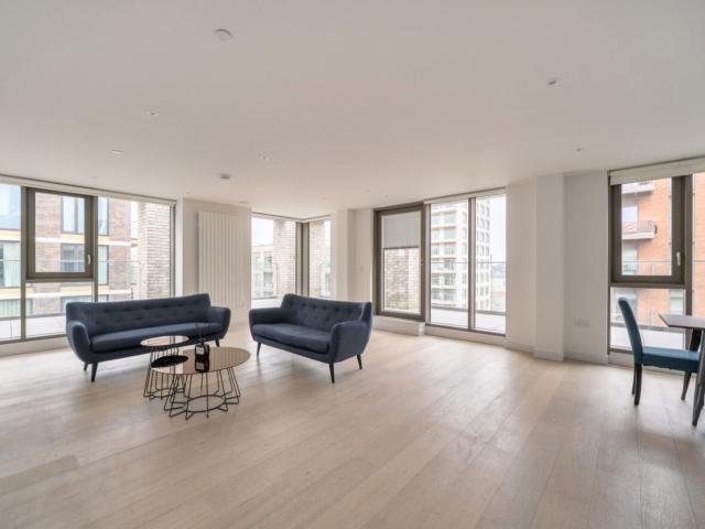 apartment for rent in Ferdinand Magellan Court, 5 Clipper Street, London, E16 2XE