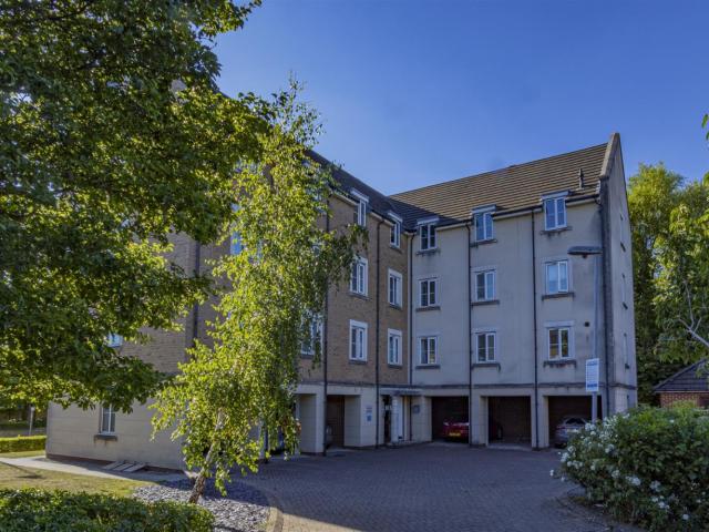 apartment for rent in Ffordd James Mcghan, Cardiff, CF11 7JU