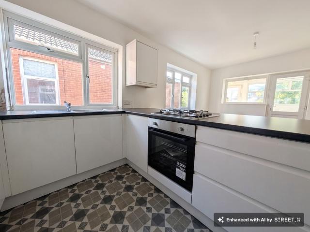 apartment for rent in First Floor Flat, 13 High Road, SO16 2JE