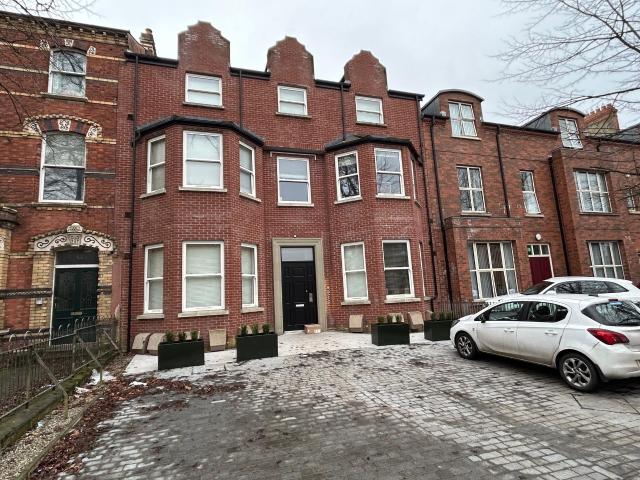 apartment for rent in Flat 8, 44 Ulsterville Avenue, Belfast, BT9 7AQ