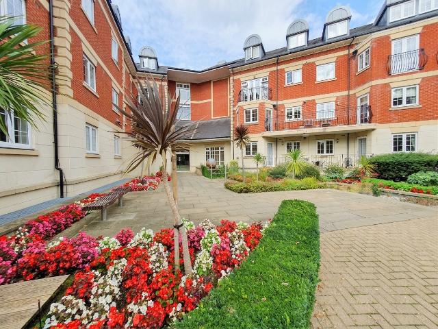 apartment for rent in Flat 29, Pinner, HA5 1DH