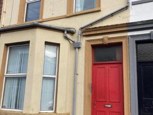 apartment for rent in Flat 2, 31 Ashley Avenue, Belfast, BT9 7BT