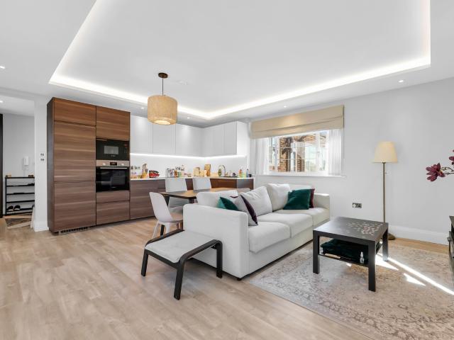 apartment for rent in Flat 33, 221 Willesden Lane, NW6 7PS