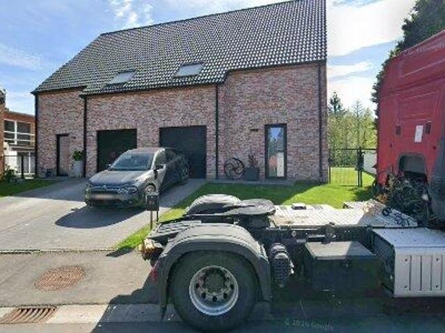 Apartment for rent in Frasnes lez Anvaing