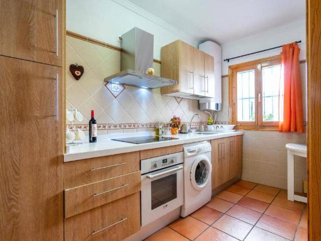Apartment for rent in Frigiliana, Málaga