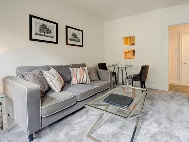 apartment for rent in Fulham Road, London, London