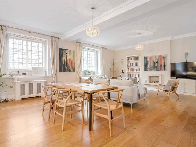 apartment for rent in Kingsway, London WC2B