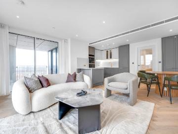 Apartment for rent in Kings Tower, 2 Bridgewater Avenue, Chelsea Creek, Fulham, SW6 2FZ