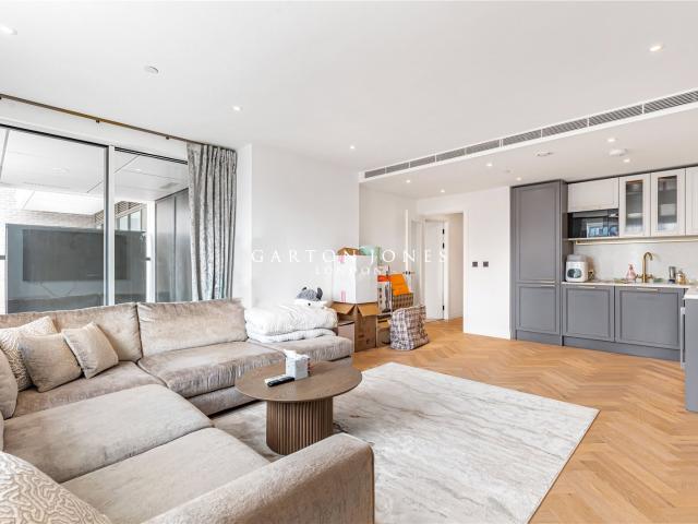 Apartment for rent in Kings Tower, 2 Bridgewater Avenue, Chelsea Creek, SW6