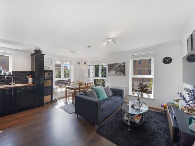 apartment for rent in Howard House, 9 Wesley Avenue, E16 1SY