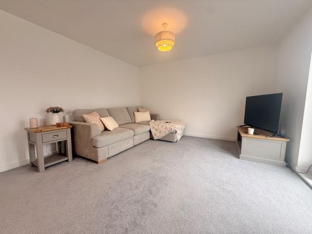apartment for rent in Howley Avenue, Leeds, Morley, Leeds, Morley