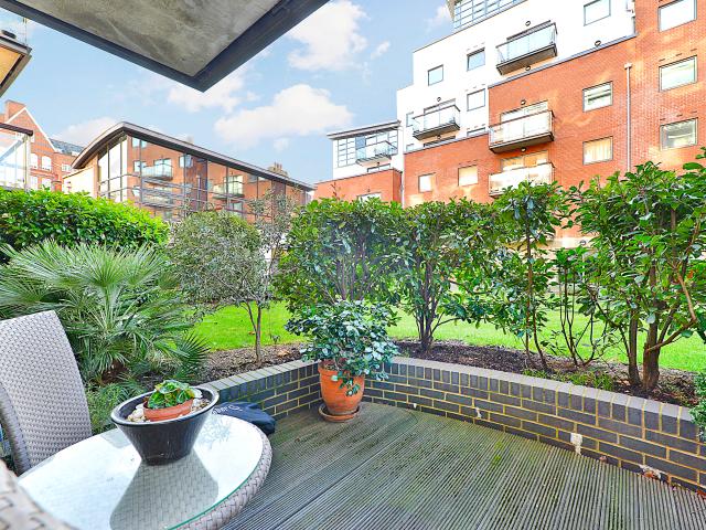 apartment for rent in Horsley Court, Montaigne Close, Westminster, London, SW1P