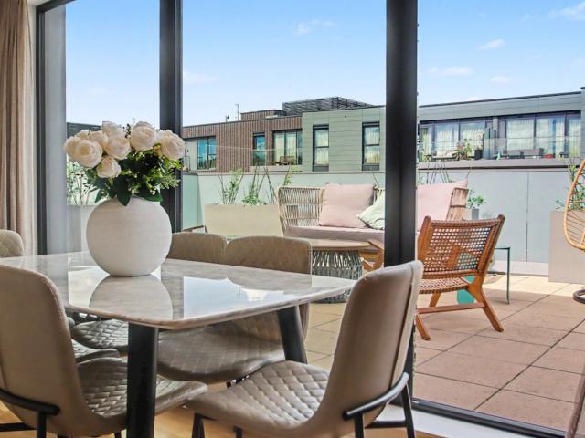 apartment for rent in Hawthorne Crescent