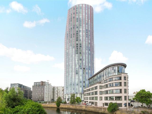 apartment for rent in Halo, 158 High Street, London, E15 2GH