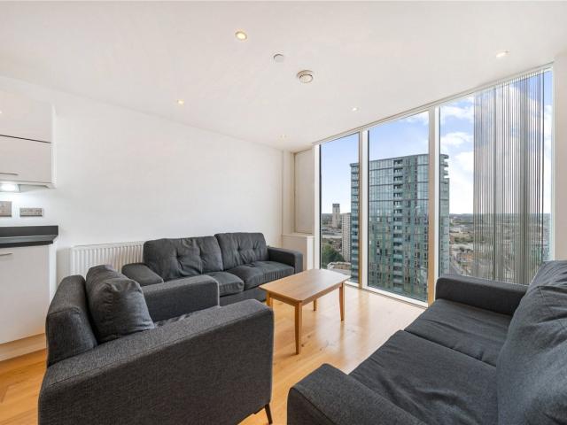 apartment for rent in Halo, 158 High Street, London, E15 2FW