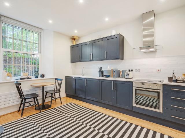 apartment for rent in Hampshire House, Hyde Park Place, London, W2