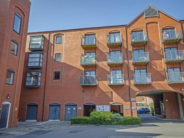 apartment for rent in Handbridge Square, CH1 4GR