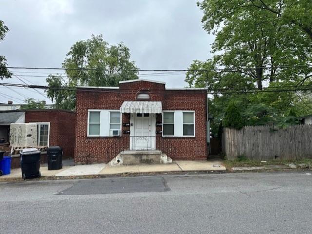 Apartment For Rent In Harrisburg School District, 1 Bed 1 Bath Basement and Ground Level