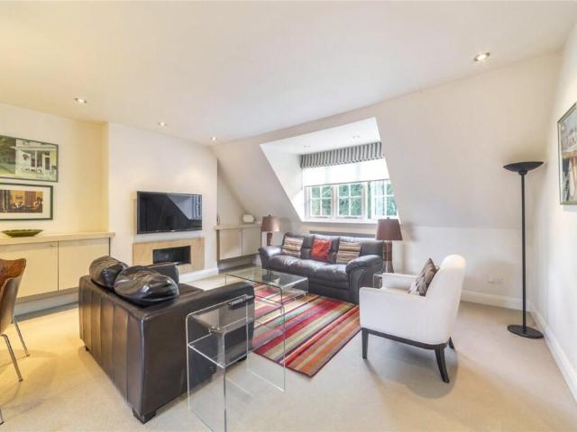 apartment for rent in Heath Drive, NW3 7SB