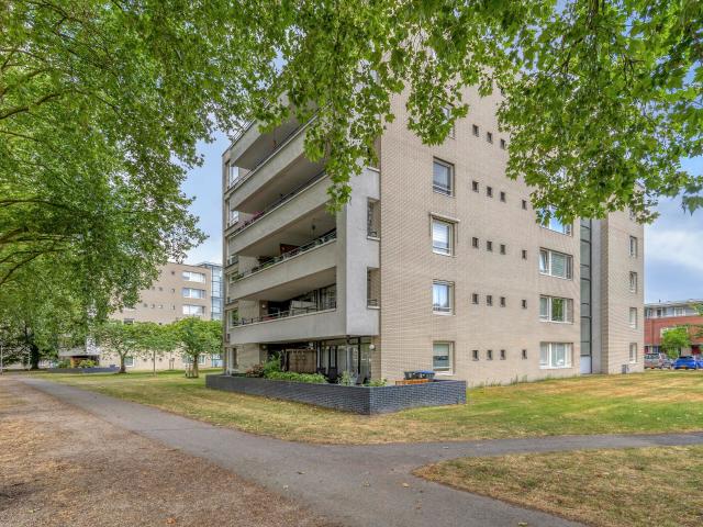 apartment for rent in Henriette Ronnerstraat 122 5038KK Tilburg Kromhoutpark Tilburg
