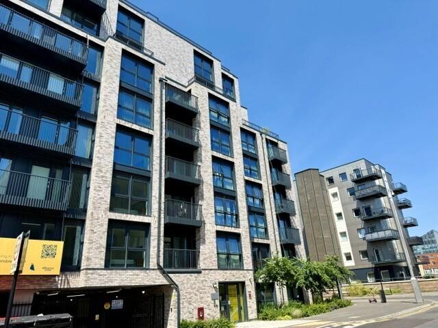 apartment for rent in Herschel Street, Slough, Slough