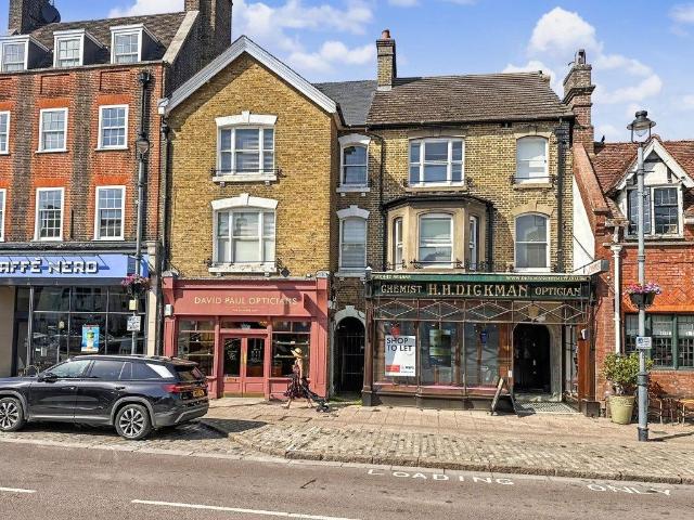 apartment for rent in High Street, Berkhamsted, HP4 1AG