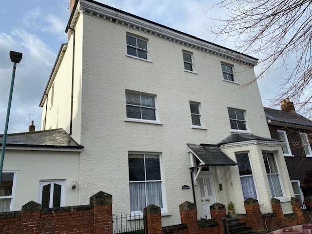 apartment for rent in High Street, Newnham