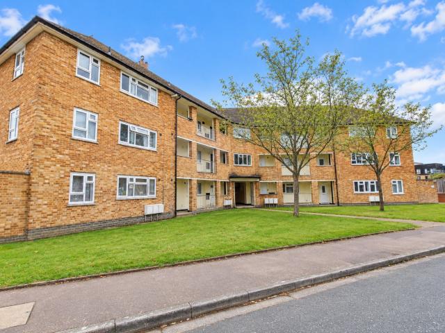 apartment for rent in Hutton Close, Hutton Close, Hertford, SG14 2DN