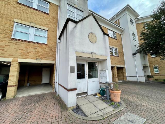 apartment for rent in International Way, Sunbury on Thames, Middlesex TW16 7HP