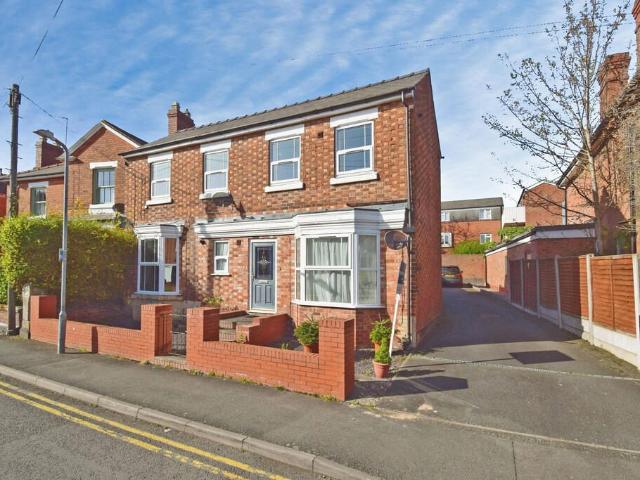 apartment for rent in Ombersley Street West, WR9 8HZ