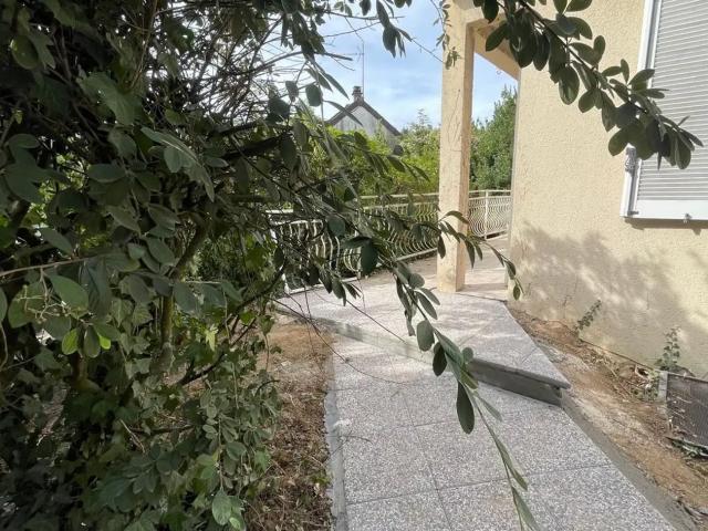 apartment for rent in OSNY 95520