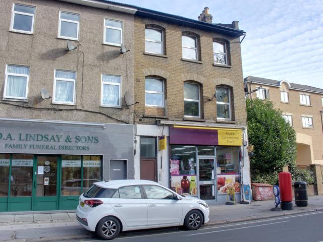 apartment for rent in Lower Addiscombe Road, Croydon, Surrey, United Kingdom