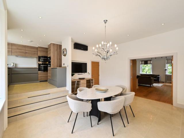 Apartment for rent in Lowndes Square, Belgravia SW1X