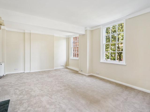 apartment for rent in London SW3 3HN Cranmer Court, Whiteheads Grove
