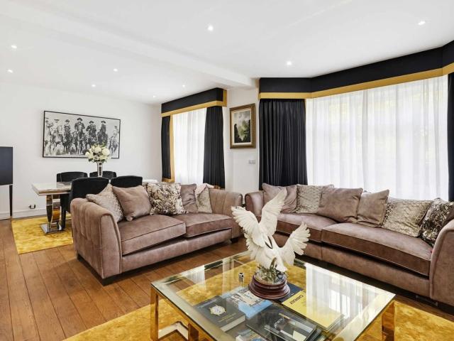 apartment for rent in London SW7 1LJ Prince's Gate, Knightsbridge