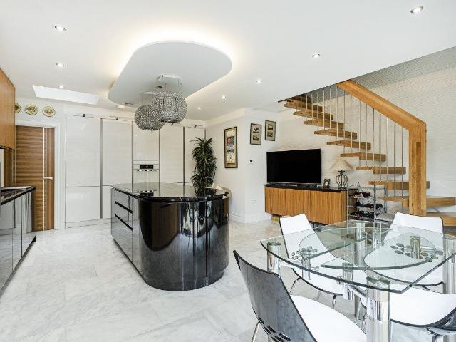 apartment for rent in London SW6 1LJ Anselm Road