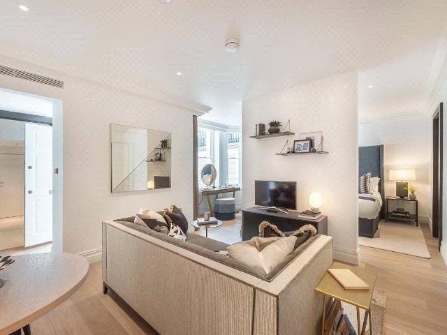 apartment for rent in London W8 4AG Vicarage Gate, Kensington