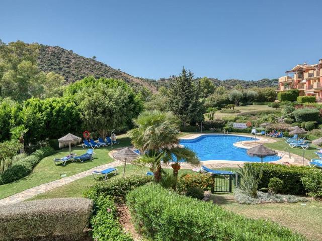 Apartment for rent in Los Arqueros, Benahavís, Málaga