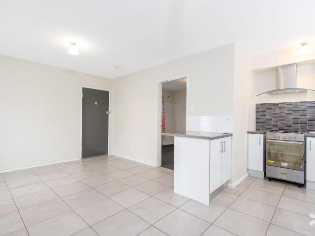 Apartment for Rent in Lathlain