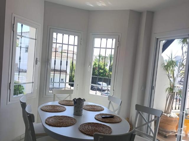 Apartment for rent in La Dama de Noche La Alzambra, Marbella, Málaga