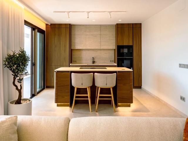 Apartment for rent in La Quinta, Benahavís, Málaga