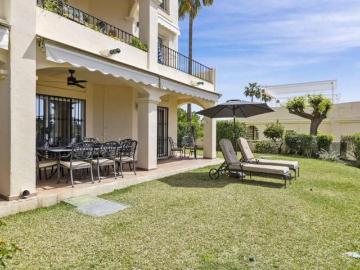 Apartment for rent in La Quinta, Benahavís, Málaga