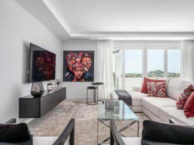 Apartment for rent in La Quinta, Benahavís, Málaga