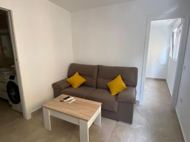 Apartment for rent in La Trinidad, Málaga city, Málaga