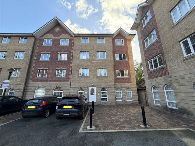 apartment for rent in Labrador Quay, Salford, Greater Manchester, M50 3YH