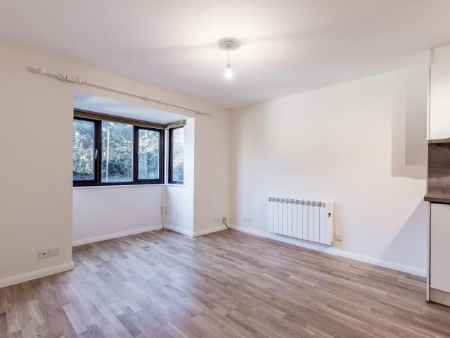 apartment for rent in Lambert Court, Bushey Grove Road Bushey Bushey