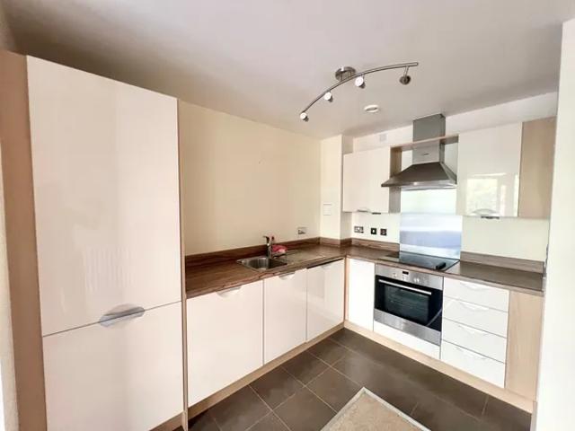apartment,for rent in, Langley Walk, B15