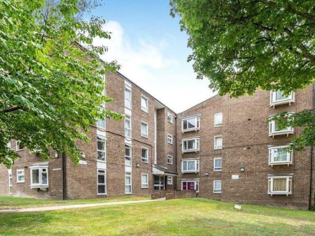 apartment for rent in Langley Park Road, Sutton, Sutton